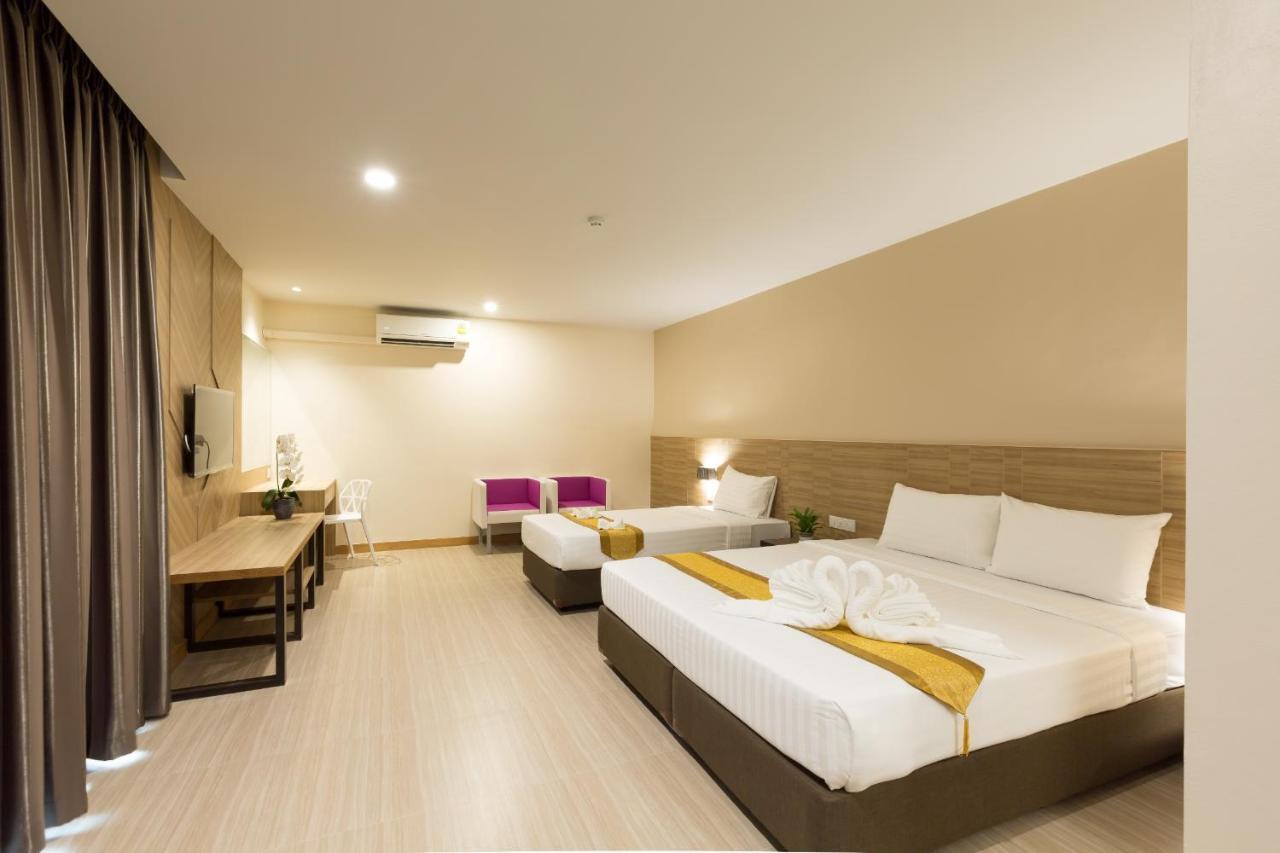 Paragon Grand Resort Jomtien Beach Exterior photo